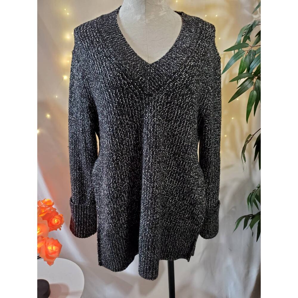 Athleta Shasta Women's Wool Blend Knit V-Neck Sweater Size XS Hi-Low Marled